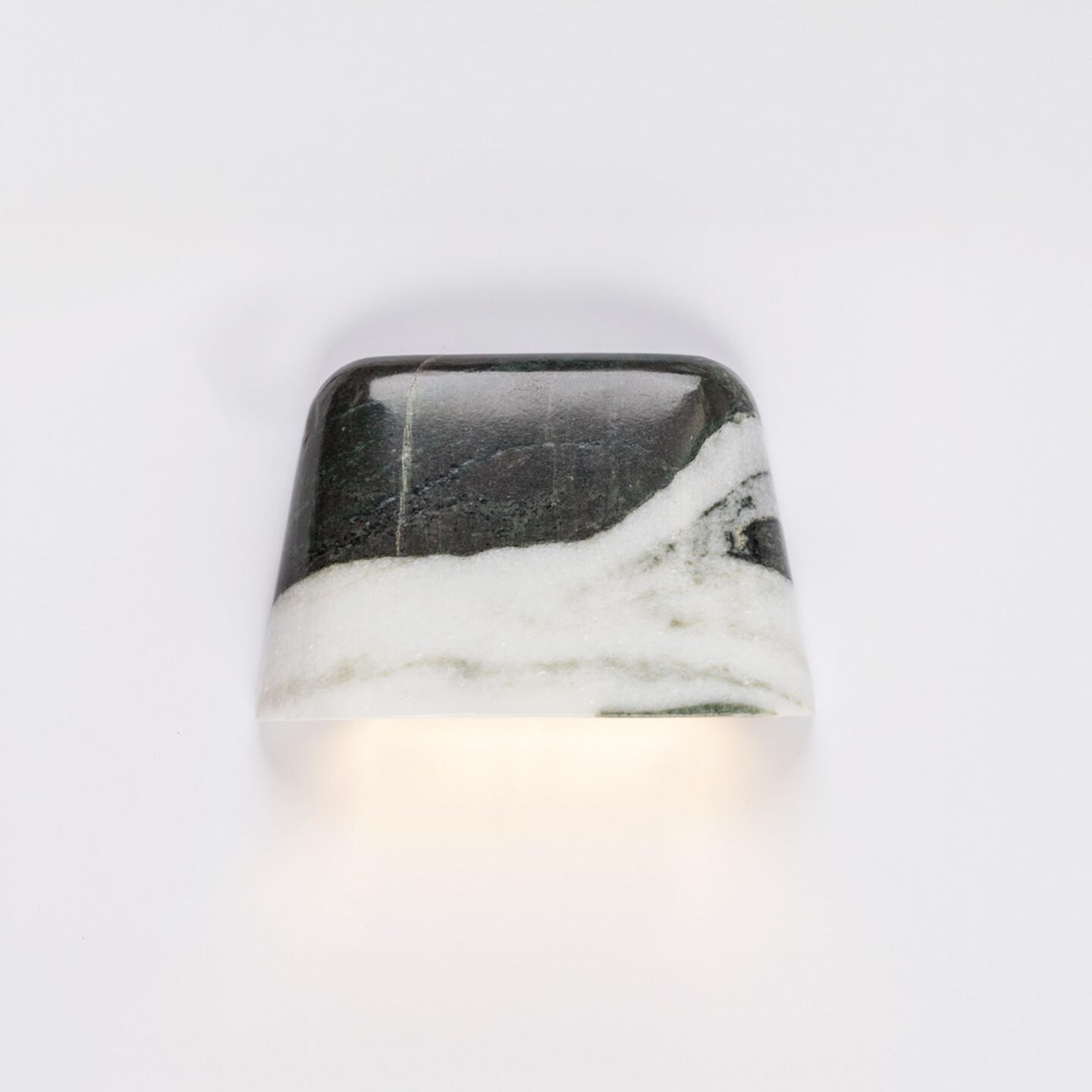 Cove Wall W2 Green Stone Polished